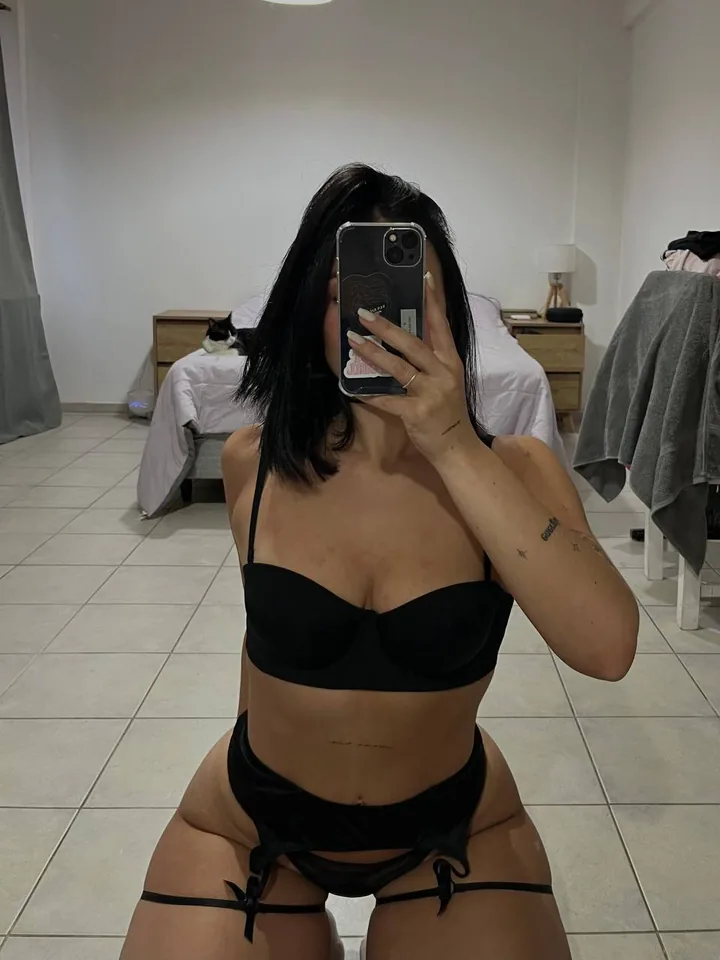 Chloe – OnlyFans profile Jamaican